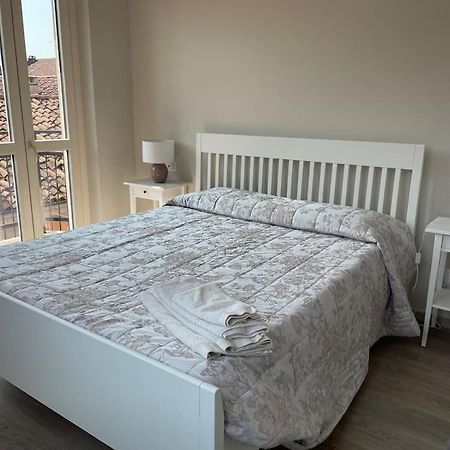 Suite De Rolandis Cin Itoo5Oo5C22Cdbezny Asti Ngoại thất bức ảnh